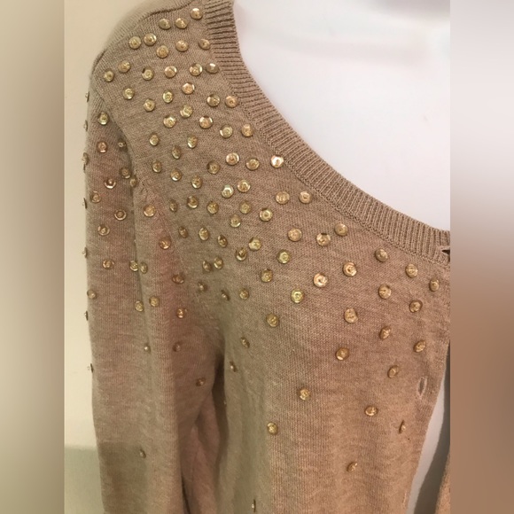 HALOGEN CAMEL BROWN CARDIGAN/ BUTTON DOWN SWEATER. GOLD SEQUINS AND BEADS!  M - Picture 2 of 5